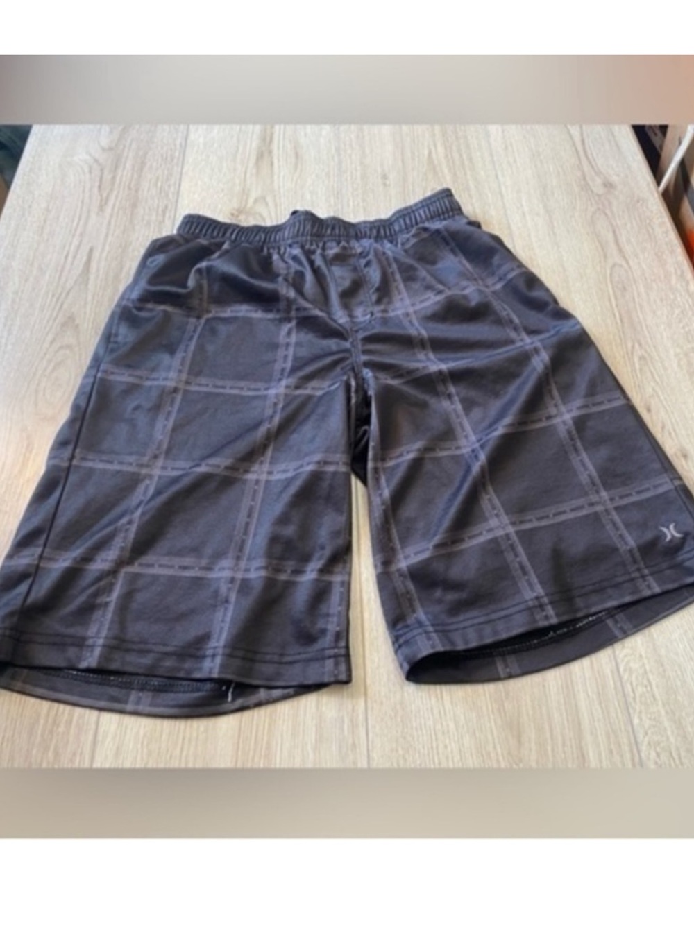 Hurley Men's Black grey gray Plaid Athletic Shorts